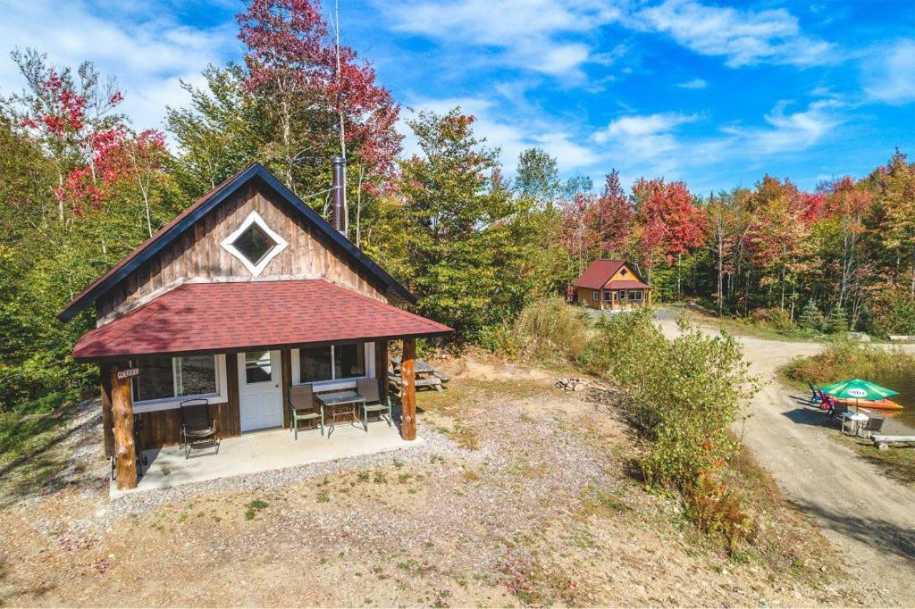 Paradis Sauvage Geronimo Saint-Etienne-de-Bolton Exterior photo
